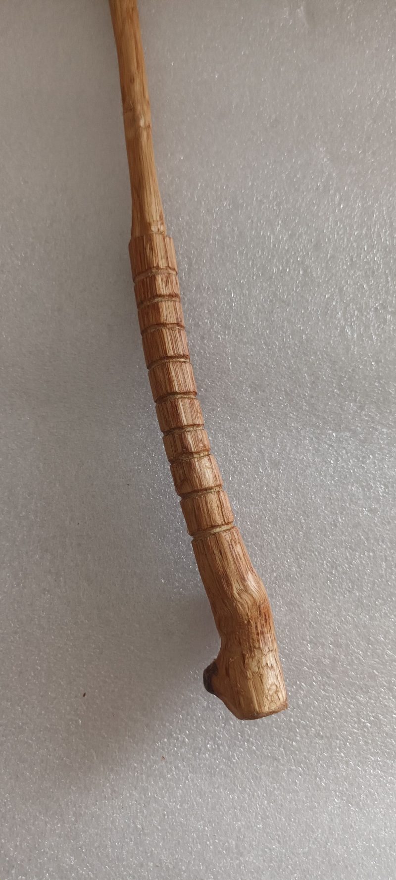 Handmade Oak Wand 32cm
