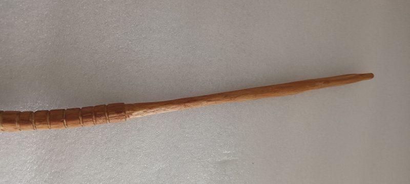Handmade Oak Wand 32cm