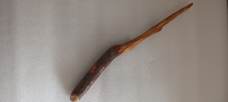 Handmade Oak Wand 36cm