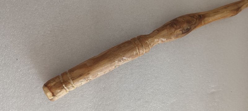 Handmade Japanese Acer Wand 25cm