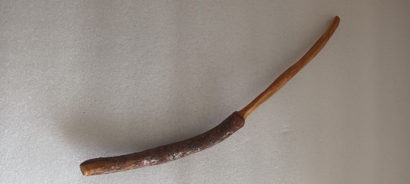 Handmade Oak Wand 32cm