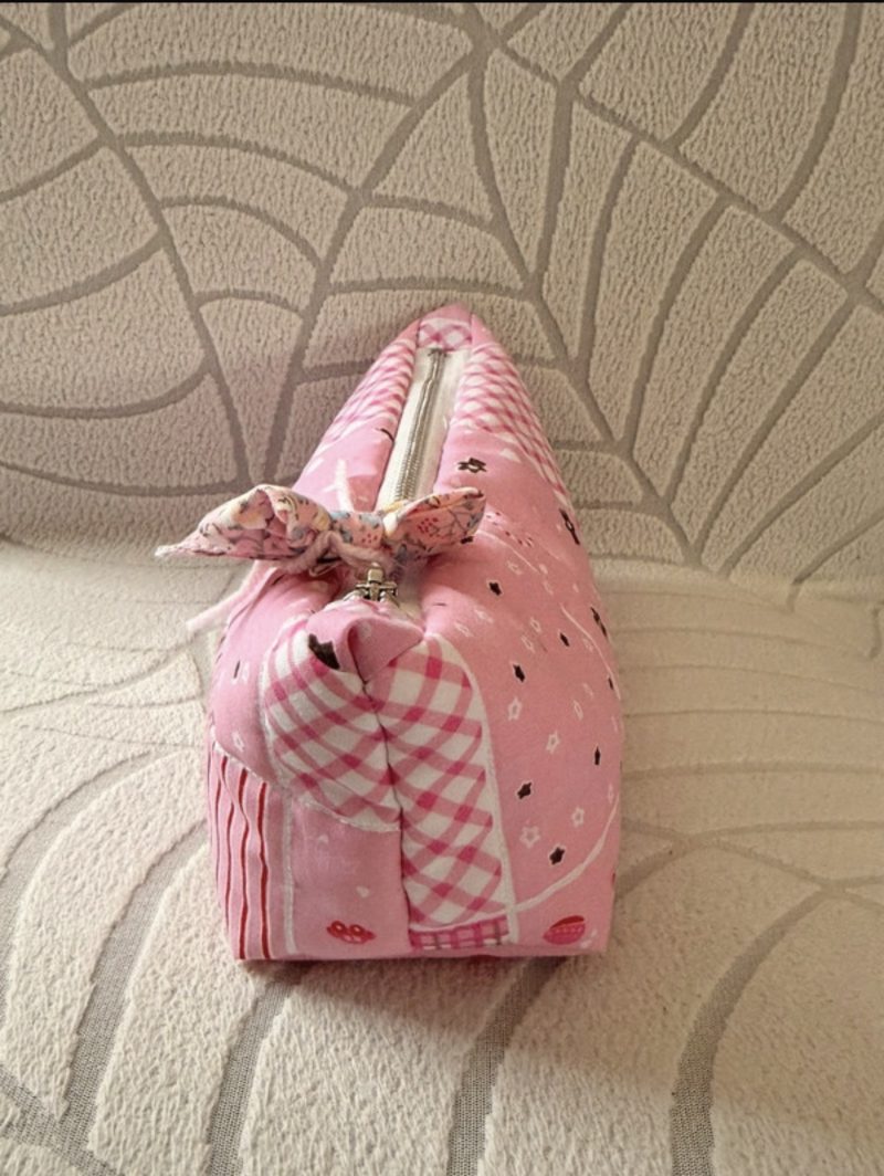 Quilted cosmetic bag „Boat"