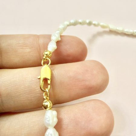 Handmade Freshwater pearl choker necklace - 15” long
