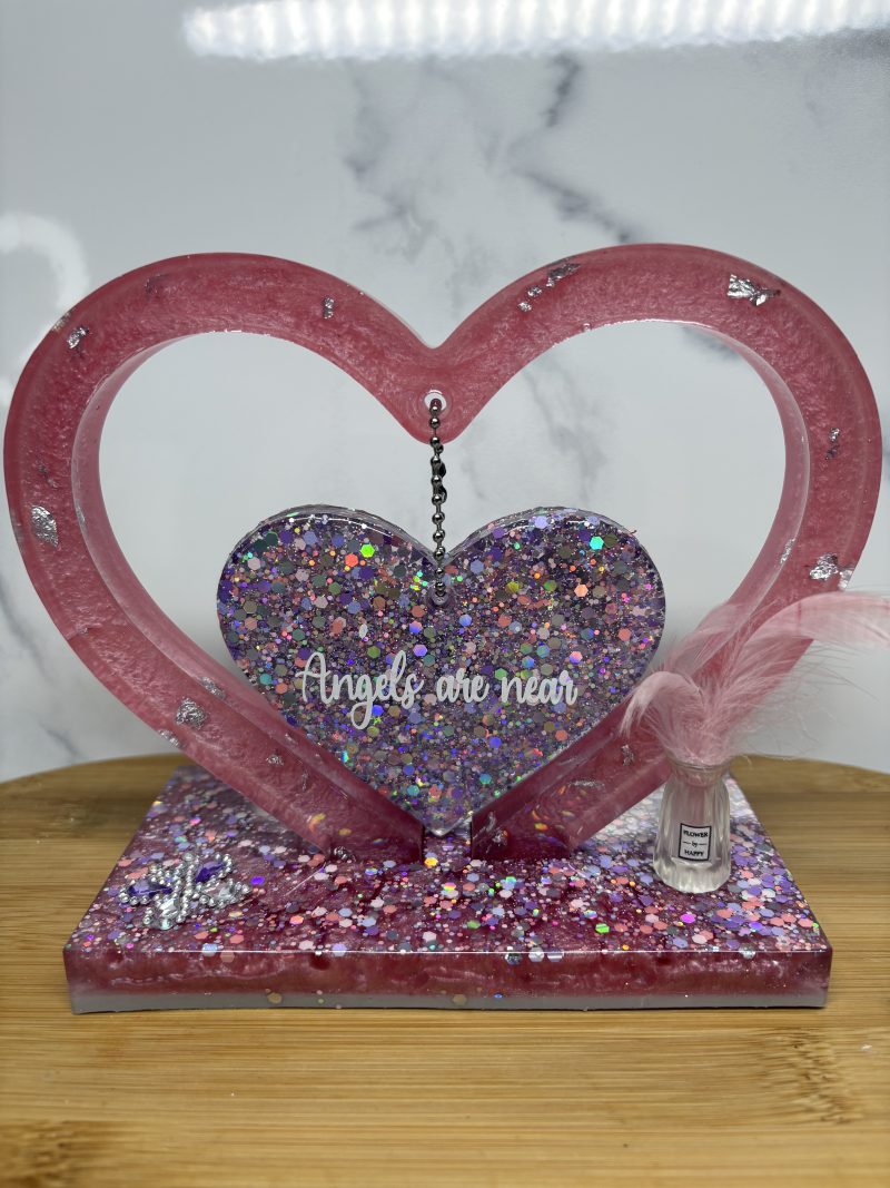 Heart Arch Design - Sparkly Pink