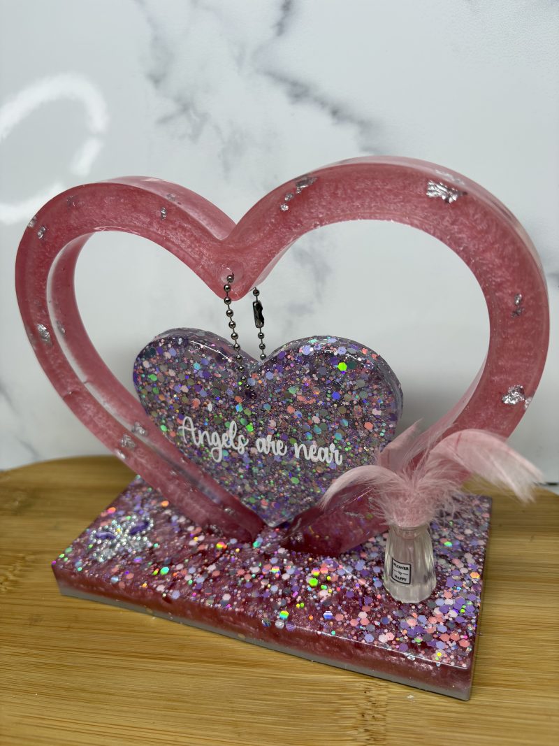 Heart Arch Design - Sparkly Pink