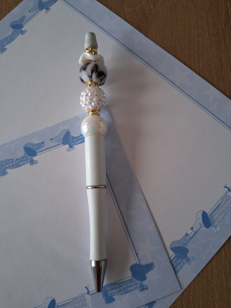 "Dolly" Handmade white pen.