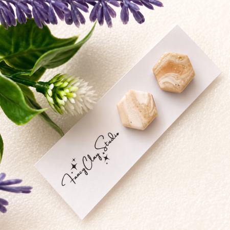 Vanilla glaze stud earrings