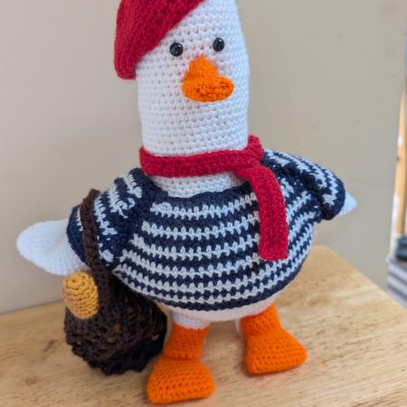 Crochet Goose with bag