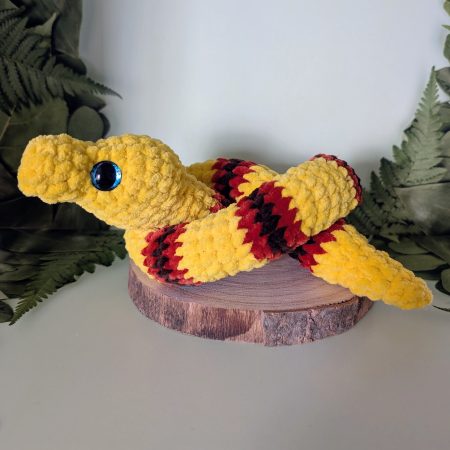 Enchanted Woodland Slithering Snakes