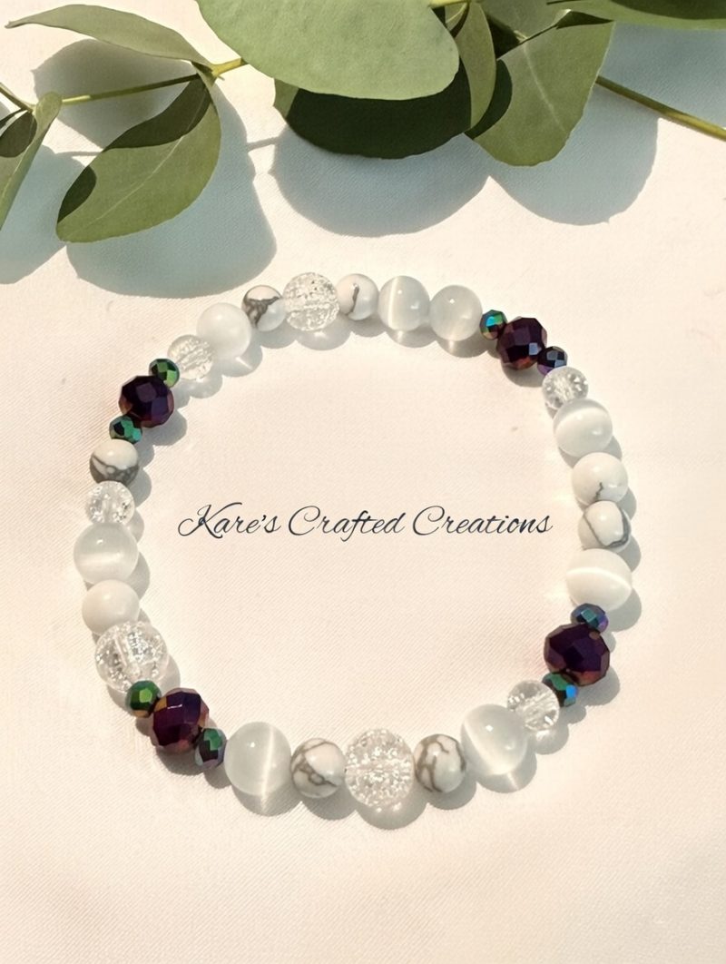 Handmade Howlite & Crackled Quartz Bracelet
