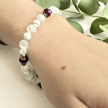 Handmade Howlite & Crackled Quartz Bracelet