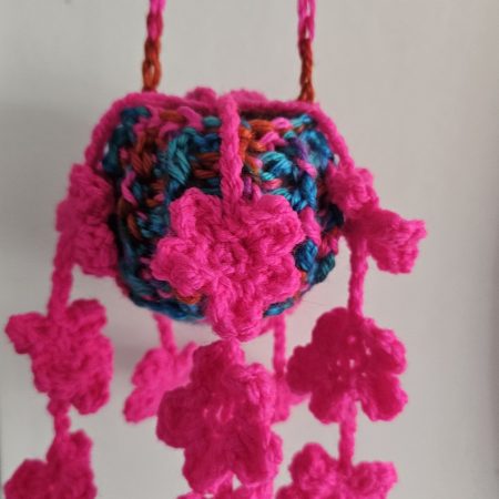 Crochet hanging flowers plant