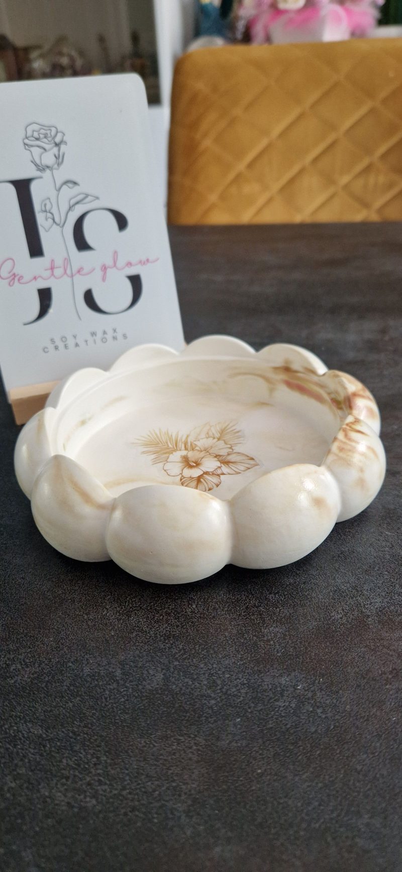 Decorative marble effect ceramic bowl