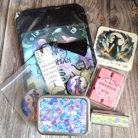 Mystery Parcel Gift Box — Because the best gifts are the ones you don't see coming.
