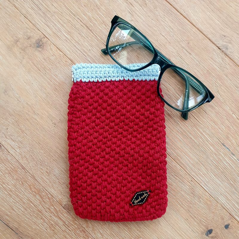 Sunglasses Snap Pouch