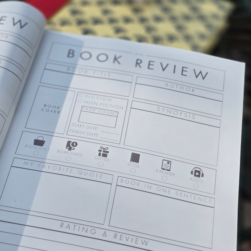 Retro Reading Journal: A5 - 120 Pages - Soft Cover + Free Bookmark