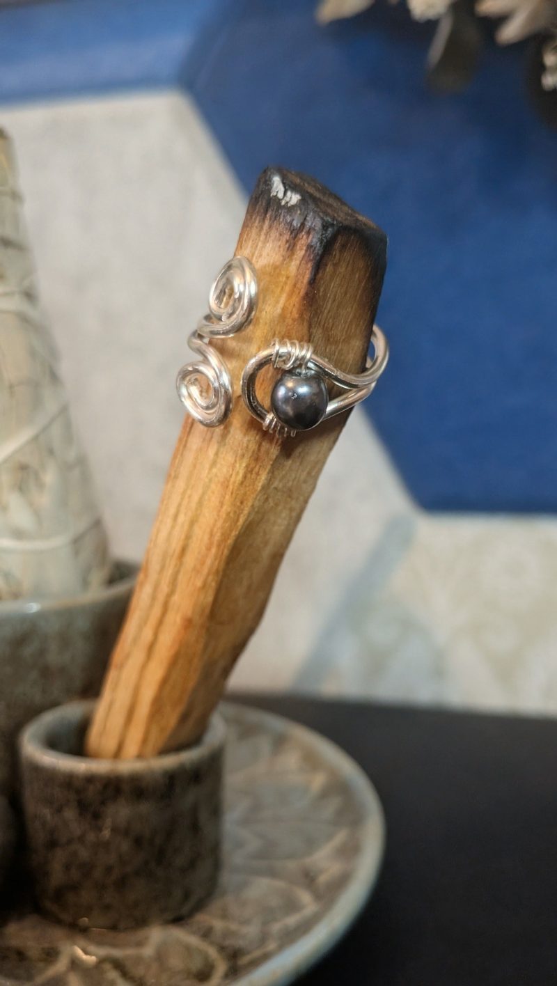 Wire Wrapped Pearl Bead Ring | Size 7 | Handmade Spiral Ring | Boho Ring | Gift for Her