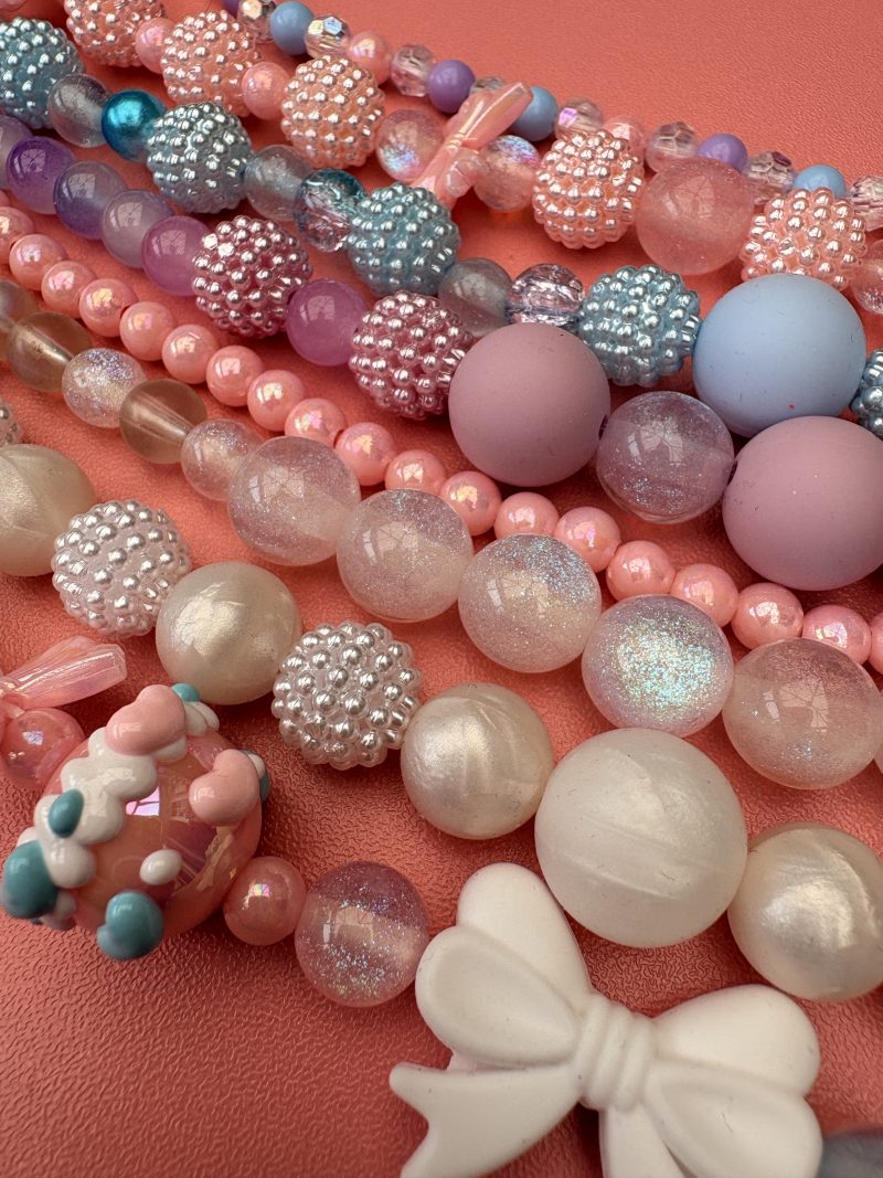 Pastel kawaii maximalist multi layer bow detail necklace