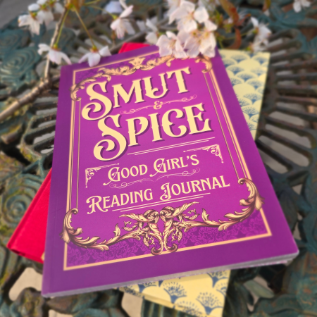 Smut & Spice Reading Journal: A5 – 120 Pages + Free Bookmark
