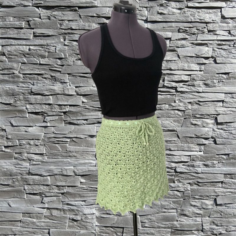 Handmade Sage Green Crochet Mini Skirt with Beaded Trim – Size 8