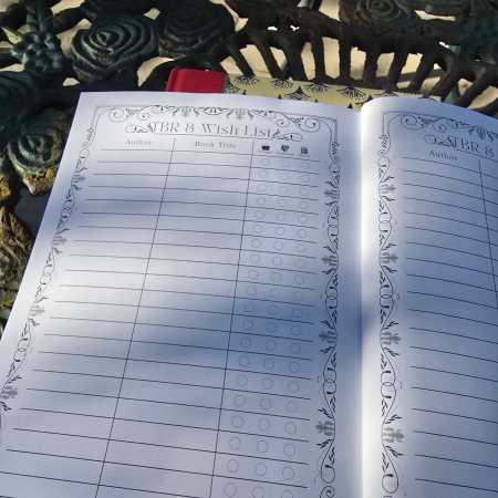 Art Nouveau Reading Journal: A5 – 120 Pages + Free Bookmark
