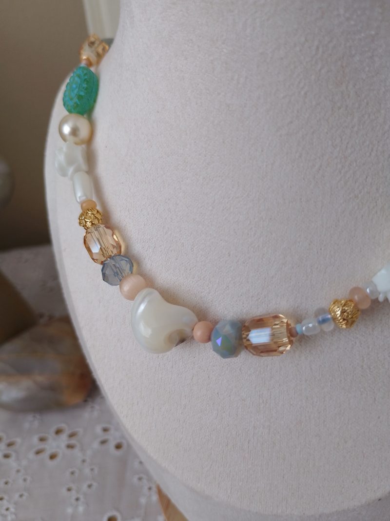 Shell Pearl Necklace