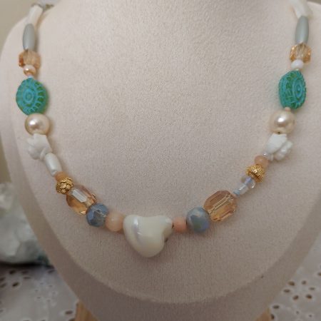 Shell Pearl Necklace