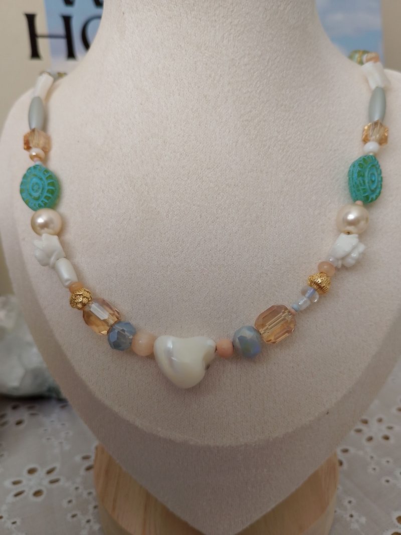 Shell Pearl Necklace