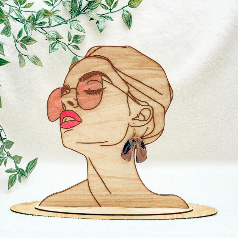Arch shaped polymer clay earrings.