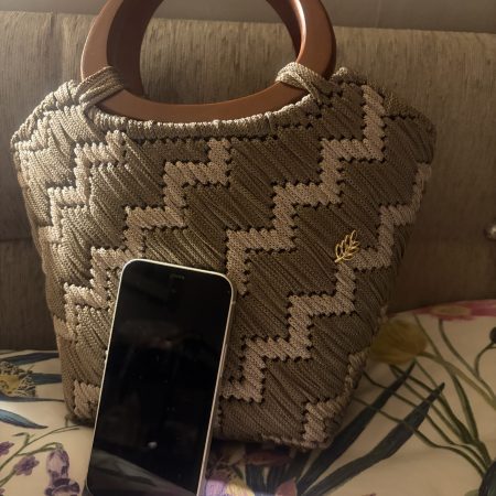 Handmade bag with wooden handles