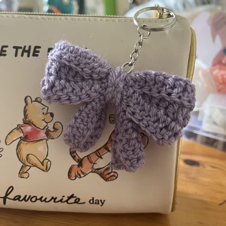 Crotchet bow keyring