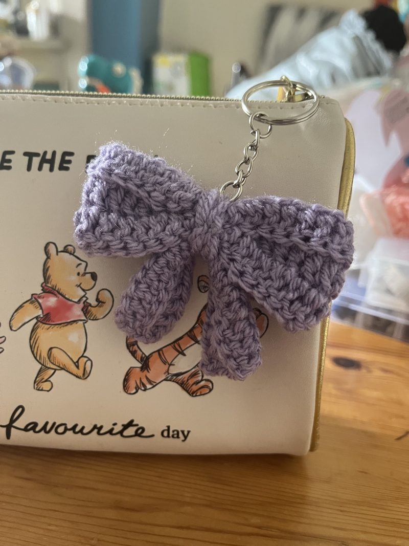 Crotchet bow keyring