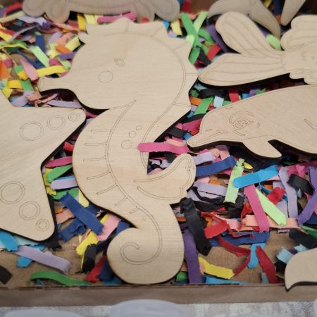 Paint your Own Sea Animals, Wooden Figures, Complete Set including Brushes and Paints