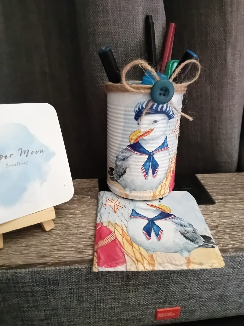 Desk tidy tin and Coaster set