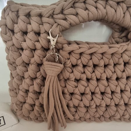 Crochet handbag in Stone with detachable tassle keyring