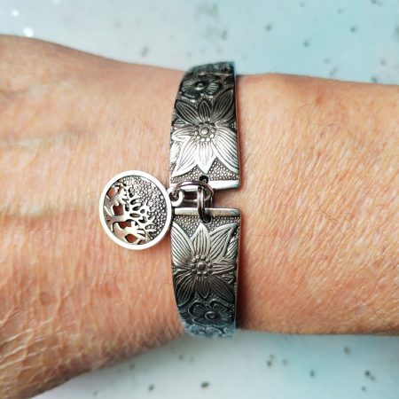 Stainless Steel Spoon Handle Bracelet, Tree of Life Charm, Upcycled Spoon Jewelry, Eco-Friendly Gift for Her, Silver Spoon Bangle