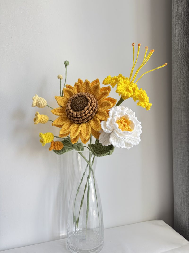 Flower bouquet crochet sunflower flower bouquet home decor gift graduation gift