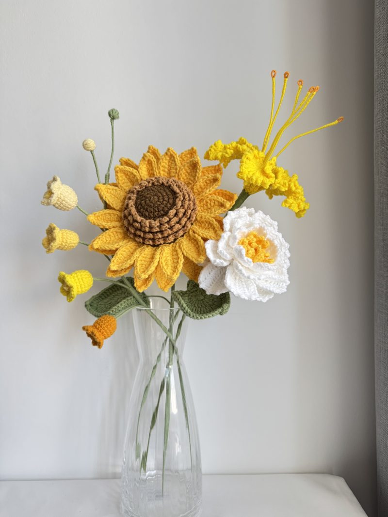 Flower bouquet crochet sunflower flower bouquet home decor gift graduation gift