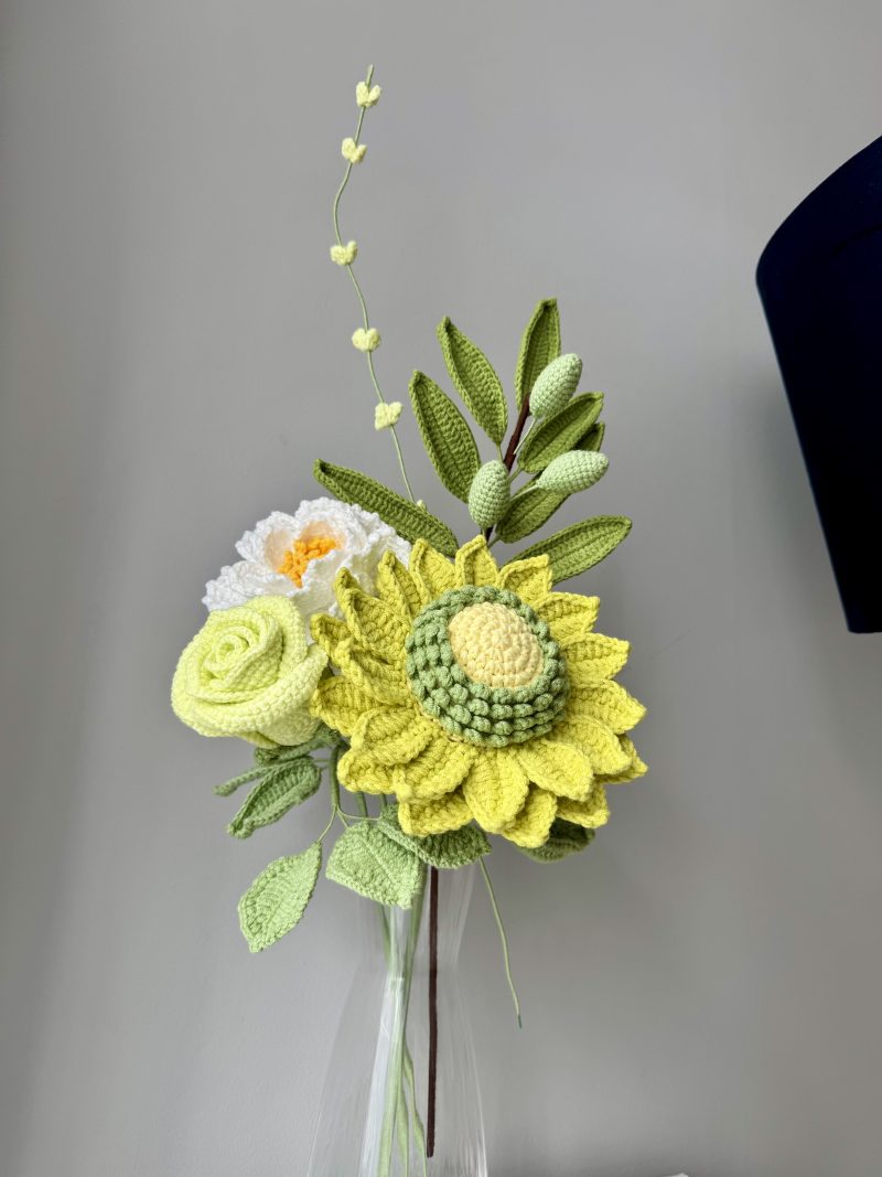 Flower bouquet crochet sunflower flower bouquet home decor gift graduation gift