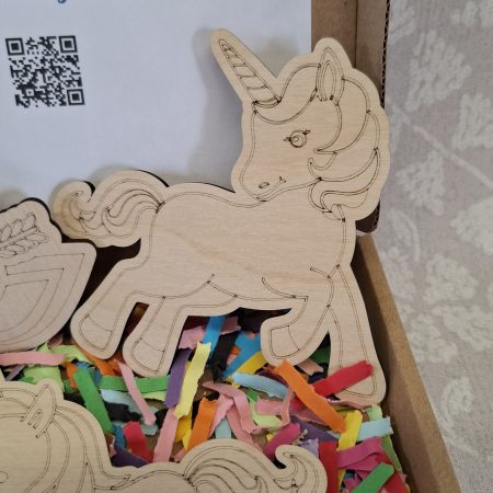 Paint your Own Unicorns, Wooden Figures, Complete Set including Brushes and Paints