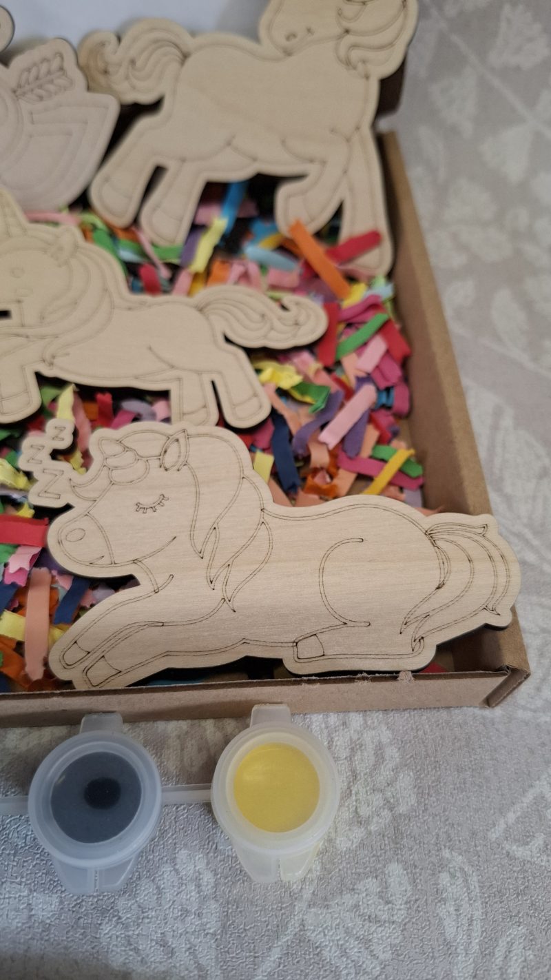Paint your Own Unicorns, Wooden Figures, Complete Set including Brushes and Paints