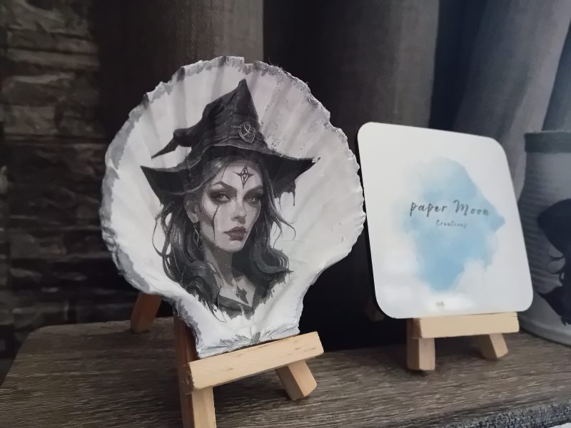 Witch themed Desk set