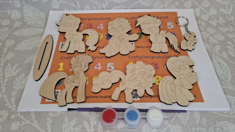 Paint your Own Cute Pony, Personalised Individual Party Packs, Paintable Wood Figures