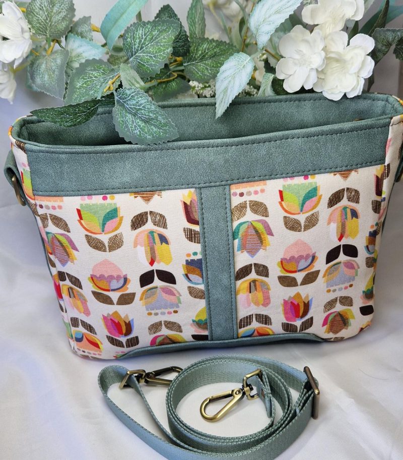 Joy Crossbody bag