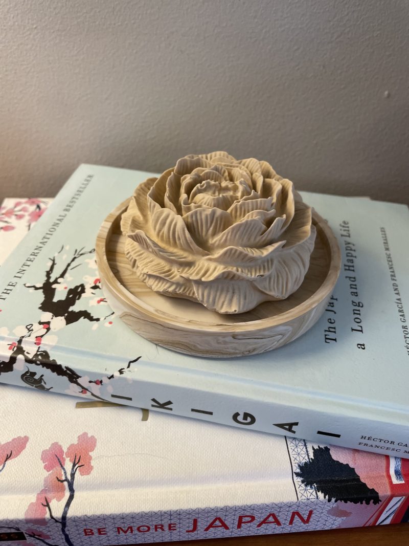 Scented peony eco-resin aroma stone passive diffuser on coaster