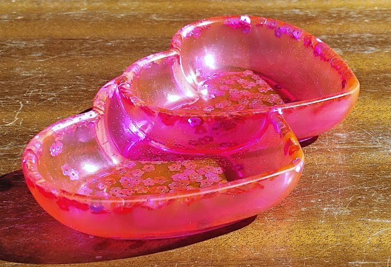 Resin Heart Trinket Dish