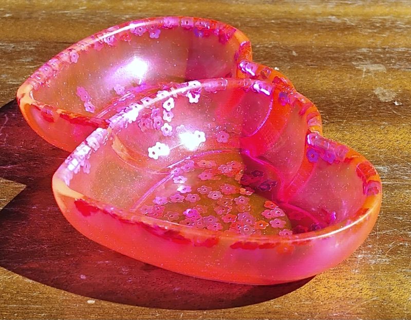 Resin Heart Trinket Dish