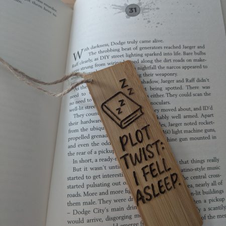 “PLOT TWIST: I FELL ASLEEP” Engraved Wooden Bookmark – Funny Gift for Book Lovers