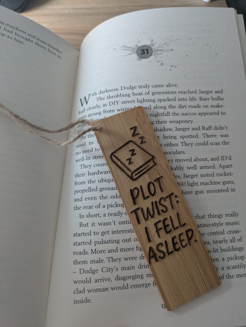 “PLOT TWIST: I FELL ASLEEP” Engraved Wooden Bookmark – Funny Gift for Book Lovers