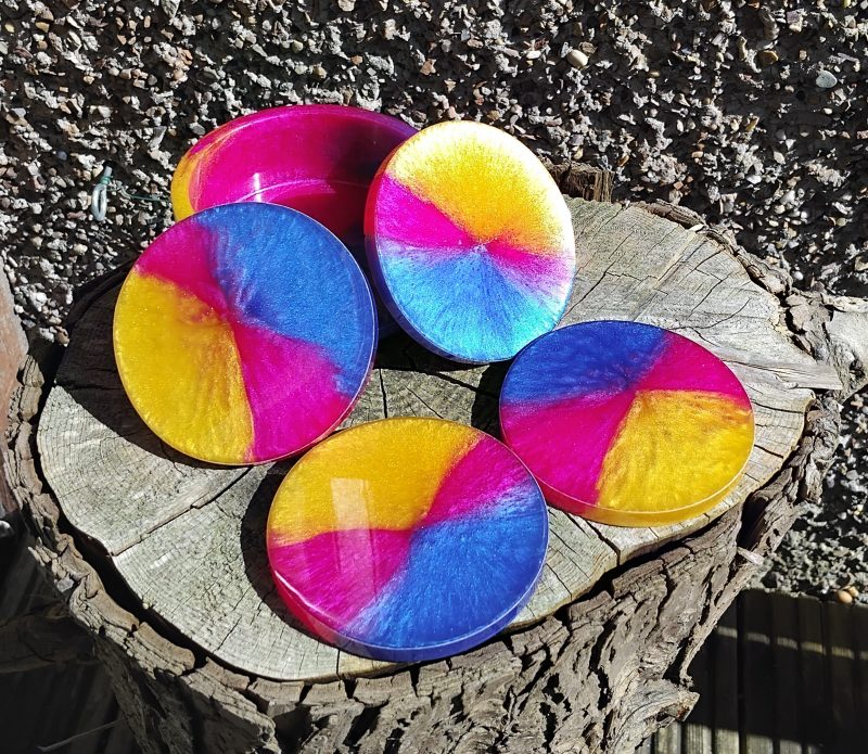 Round Resin Coasters and Holder